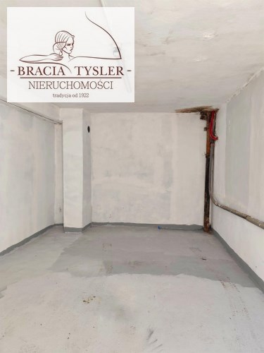 -Garaż na wynajem Bielawy